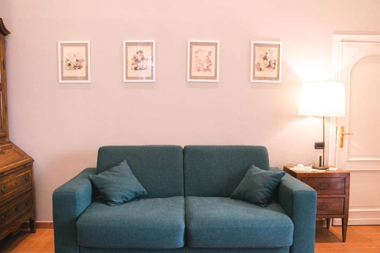 La Casa Del Nespolo, 2 Terrazzi E 2 Bagni In Centro Διαμέρισμα Νάπολη Εξωτερικό φωτογραφία
