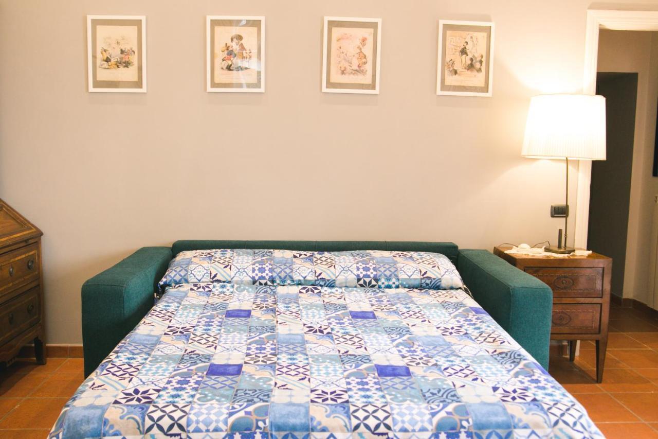 La Casa Del Nespolo, 2 Terrazzi E 2 Bagni In Centro Διαμέρισμα Νάπολη Εξωτερικό φωτογραφία